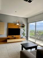 Departamento moderno y céntrico con Parking subterráneo incluido! - Bed and Breakfast Junín