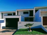 Villa mit 3 Schlafzimmern