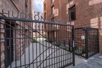 City Apartments - Hudson Quarter with Free Parking - Chambres d'hôtes York