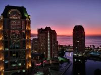 Apartamento Deluxe Edificio Torremar, frente al Mall Marina Arauco - B&B Viña del Mar