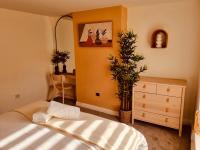 'Afton' at stayBOOM - B&B