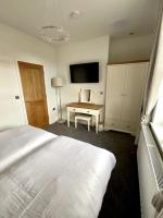 Apt D in Old Grade 2 Converted Farmhouse - B&B Market Weighton