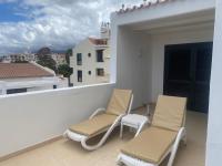Self Catering 2 bed Apartment 7A3, with Sea Views Los Cristianos,Tenerife - B&B Los Cristianos