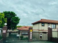 Mama R's unit 88 - B&B Newcastle