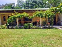 Villas Playa Palo Seco - Bed and Breakfast Parrita