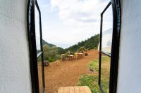 Doppel-/Zweibettzimmer mit Bergblick