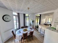 Bel Appartement Bagneres De Luchon Centre - B&B Bagnères-de-Luchon