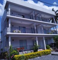Villa Alexis - Location de vacances à Trou aux Biches - B&B