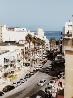 Cosy Designer Seaview Penthouse with Terrace & BBQ - B&B