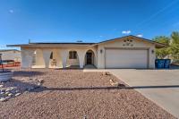 Pool and boat parking 1 mi to lake - B&B Lake Havasu City