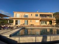 B&B Sagone - Modern house with private pool and stunning view 800m from beach. - Bed and Breakfast Sagone