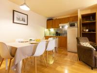 Appartement centre-ville avec parking et animaux acceptés - FR-1-296-442 - Chambres d'hôtes Saint-Lary-Soulan