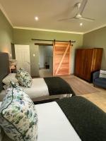 Chambre Double ou Lits Jumeaux avec Salle de Bains Privative