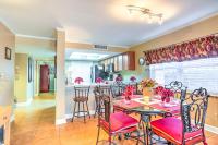 Sleek Pensacola Beach Condo: Patio, Walk to Beach - B&B Pensacola Beach
