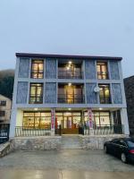 Guest House Diana - B&B Mestia