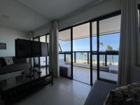 305 - Flat with balcony and Sea view