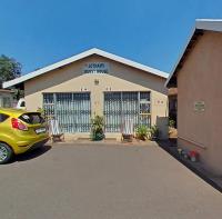 JoThams Bed & Breakfast or Self-catering - B&B