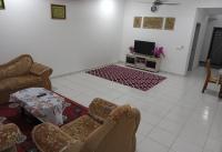 Homestay UmahMak - Ferienwohnung Bandar Puncak Alam