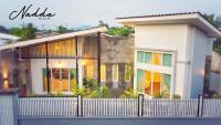 Nadda Pool Villa Ranong - B&B