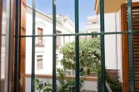 Modern & Nice Apartment. Old town. Private parking - Chambres d'hôtes Séville