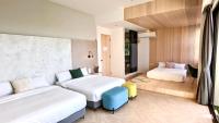 Camera Familiare con Balcone