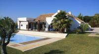 B&B Sesimbra - Villa Oasis Azul - beautiful villa with heated private pool short walk to all amenities - Bed and Breakfast Sesimbra