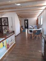 Odal Hawaii celý dům pro 12 osob - B&B Pěnčín