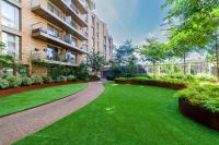London Heathrow Skyline Deluxe 2bd Condo - B&B West Drayton
