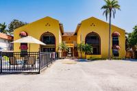 *Eclectic hidden Gem / Tiki Bar and Pool* - Ferienwohnung Sarasota