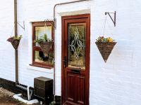 B&B Evesham - Baker's Cottage, Urban Spa and Garden Bar - Bed and Breakfast Evesham