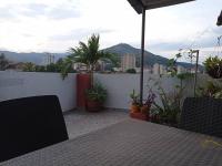 Apartamento con linda terraza en San Antonio - Ferienwohnung Cali