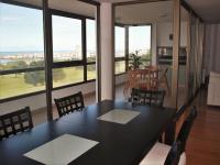 Departamento PREMIUM Zona Golf, piso exclusivo con vista al mar para grupo familiar - Chambres d'hôtes Mar del Plata
