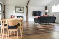 Remote Creek House in Tranquil Sydney - B&B