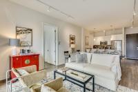 Sheridan Park Stunner! No Matter if You Are in Town for Business or Fun This Property Has You Covered apts - B&B Chicago