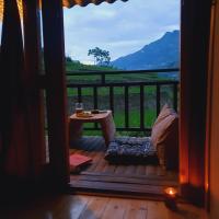 Zimmer mit Queensize-Bett und Balkon