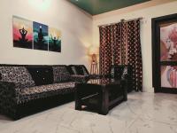 B&B Haridwar - Peepal Apartments by UV Stays - Bed and Breakfast Haridwar