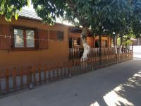 Bungalow con piscina cerca de la playa de Torre del Mar Ideal familias - B&B Vélez-Málaga