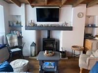 Shrimp Cottage - 3 bed renovated cottage with stunning sea views - B&B Staithes