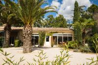 Pézenas Cottage avec terrasse et jardin 1 chambre et 1 mezzanine au coeur d'un domaine avec 2 piscines - B&B Alignan-du-Vent