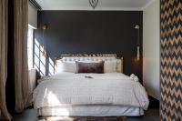 Superior King Suite
