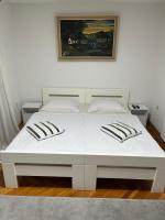 B&B Bihać - Apartman House Jasmina - Bed and Breakfast Bihać