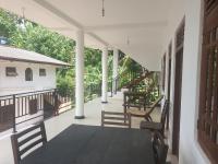 Apartment mit Balkon