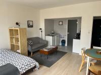 Le Studio Stanislas, calme et Lumière - Bed and Breakfast