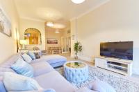 B&B Berwick-upon-Tweed - A *Spacious* 3 Bedroom Flat - Town Centre Berwick Upon Tweed - Bed and Breakfast Berwick-upon-Tweed