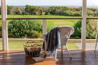 B&B Sellicks Beach - Aldinga Bay Bungalow Ocean View Retreat - Bed and Breakfast Sellicks Beach