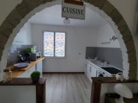 B&B Harsault - Gîte La Vôge-les-Bains, 3 pièces, 4 personnes - FR-1-589-418 - Bed and Breakfast Harsault