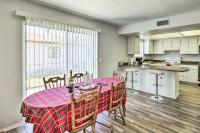 Bullhead City Home - Near Colorado River! - Chambres d'hôtes Bullhead City