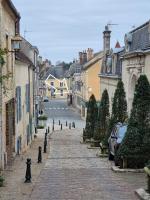 NATIFRIENDLY-Appartement centre historique avec jardin IDEAL FAMILLE - Ferienwohnung Bellême