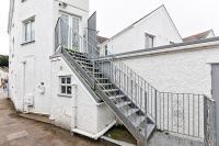 Gower Vista 3 bed in Mumbles with free parking & sea views - B&B