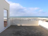 Biscarrosse Plage: T2 avec Terrasse, Parking, Face Océan - FR-1-319-200 - Chambres d’hôtes Biscarrosse-Plage